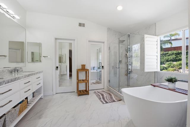 Detail Gallery Image 9 of 20 For 2639 El Granada Rd, Chula Vista,  CA 91914 - 6 Beds | 4 Baths