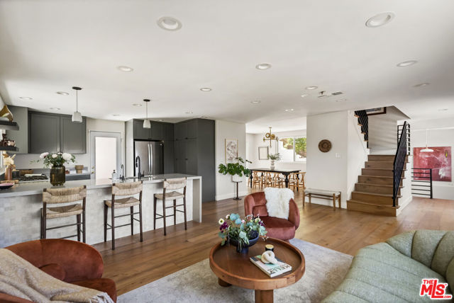 4614 San Andreas Avenue, Los Angeles CA: https://media.crmls.org/mediaz/045639f8-b89e-44d7-9df9-b10fb841f3cd.jpg