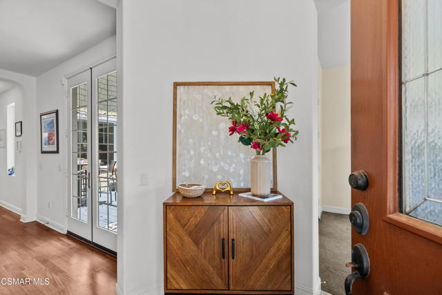 1729 Bluesage Court, Simi Valley CA: https://media.crmls.org/mediaz/04564073-51a6-43f9-8024-b24fc342ce8d.jpg