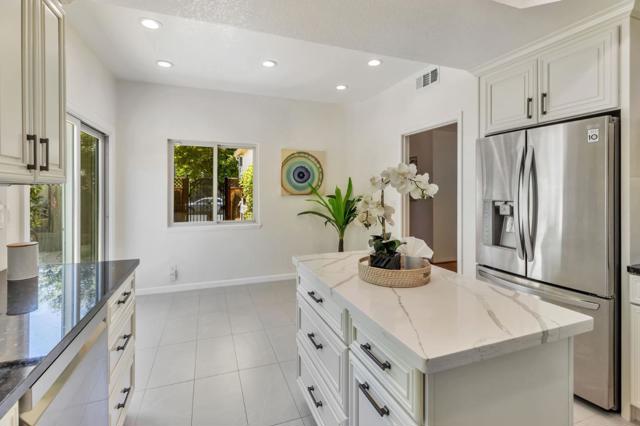 1319 Quail Creek Circle, San Jose CA: https://media.crmls.org/mediaz/0456d7c8-53bd-40a9-a052-53095bb92799.jpg