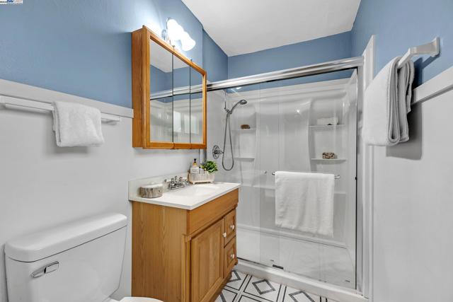 589 S M St, Livermore CA: https://media.crmls.org/mediaz/0456eb23-c62f-4b5f-988f-f8d6122f2dc5.jpg