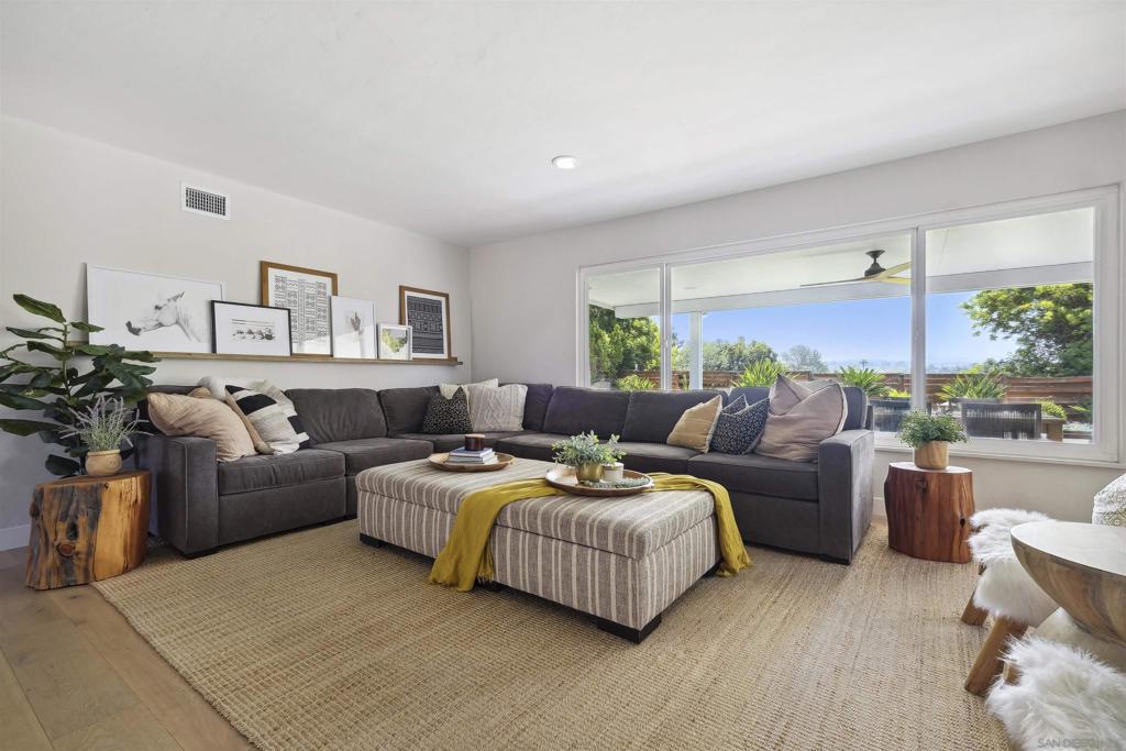 5615 Madra Ave - photo 6