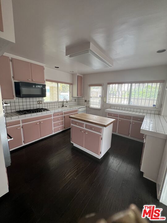3500 Caribeth Drive photo 6