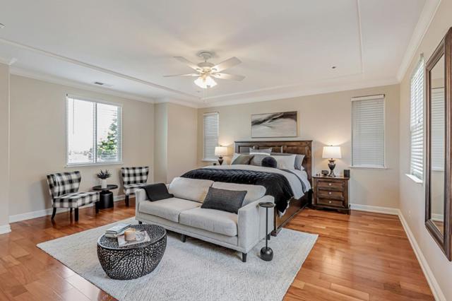 5812 Cajon Way, Gilroy CA: https://media.crmls.org/mediaz/0457d954-a2a6-4daa-bfd8-19beb5d40cbb.jpg