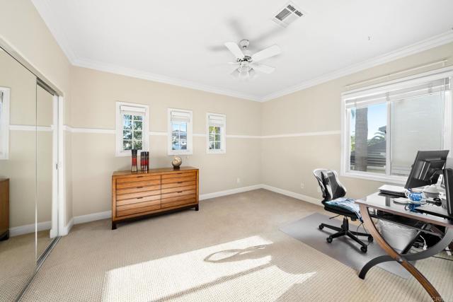 Detail Gallery Image 34 of 52 For 5273 Greenwillow Ln, San Diego,  CA 92130 - 5 Beds | 5/1 Baths