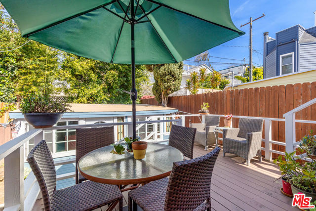129 Ocean Park Boulevard photo 21
