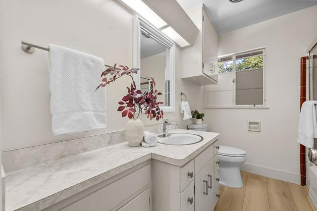 678 Chimalus Drive, Palo Alto CA: https://media.crmls.org/mediaz/0459f662-ca02-439a-80bf-1f353ea0ba56.jpg