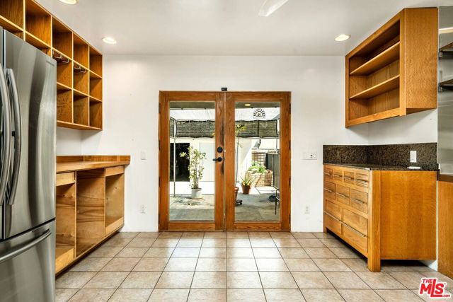 11245 Huston Street, North Hollywood CA: https://media.crmls.org/mediaz/045ad07a-a8d7-4795-be24-0374b7effee8.jpg