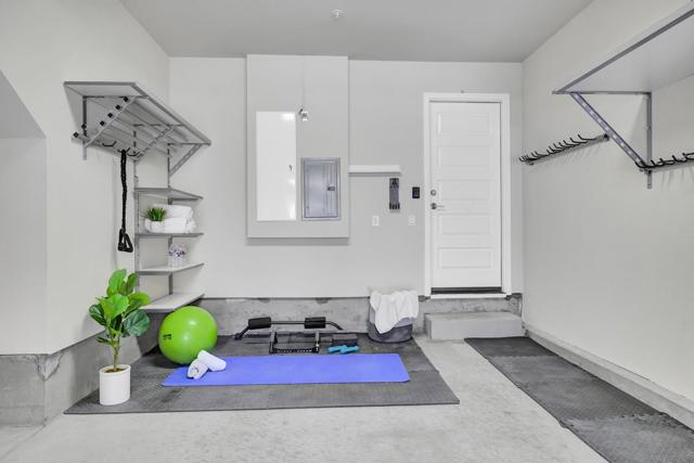 2876 Baze Road, San Mateo CA: https://media.crmls.org/mediaz/045b1404-401f-49ba-92d4-398a456dd4e1.jpg
