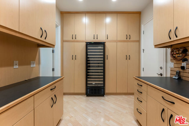 Drew Fenton | 11729 Wetherby Lane Los Angeles CA | MLS: 6991140
