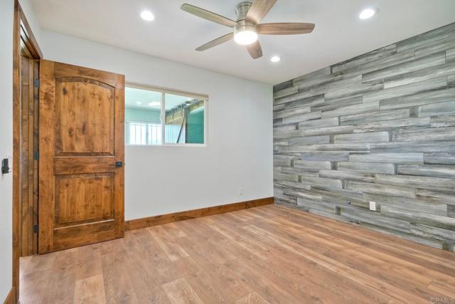 14787 Caminito Orense Oeste, San Diego CA: https://media.crmls.org/mediaz/045e1281-cf37-47a7-92ce-d1b2ad14c6b8.jpg