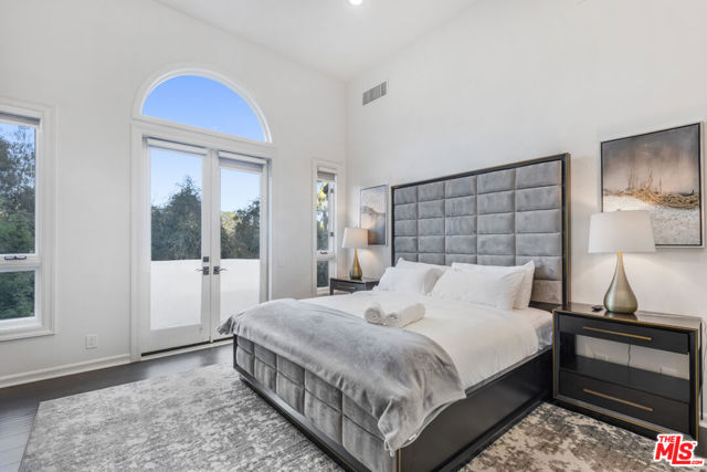 Drew Fenton | 11037 Anzio Road Los Angeles CA | MLS: 7530145