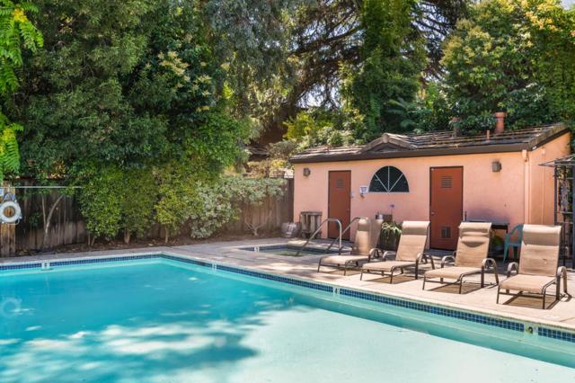 1721 California Street, Mountain View CA: https://media.crmls.org/mediaz/04603fe8-00ff-4cd0-b561-a1c77c3a8eeb.jpg