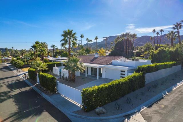 68159 Mountain View Road, Cathedral City CA: https://media.crmls.org/mediaz/04612d9f-f145-4315-8caf-bbd8eabd8057.jpg