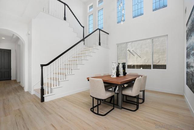 13800 Torrey Del Mar Dr, San Diego CA: https://media.crmls.org/mediaz/0462d978-a865-41e9-b422-f153e7432400.jpg