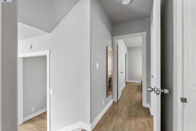 25910 Westview Way, Hayward CA: https://media.crmls.org/mediaz/04661db1-776d-407d-9f26-177176092ee4.jpg