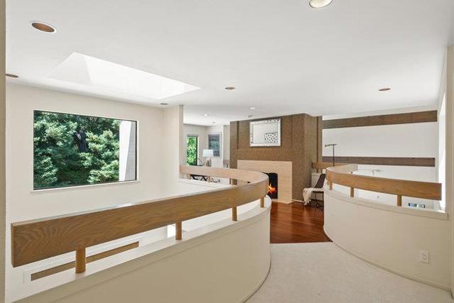 84 Selby, Atherton CA: https://media.crmls.org/mediaz/0466b35e-0db7-4b0e-a1d1-07c532872cc0.jpg
