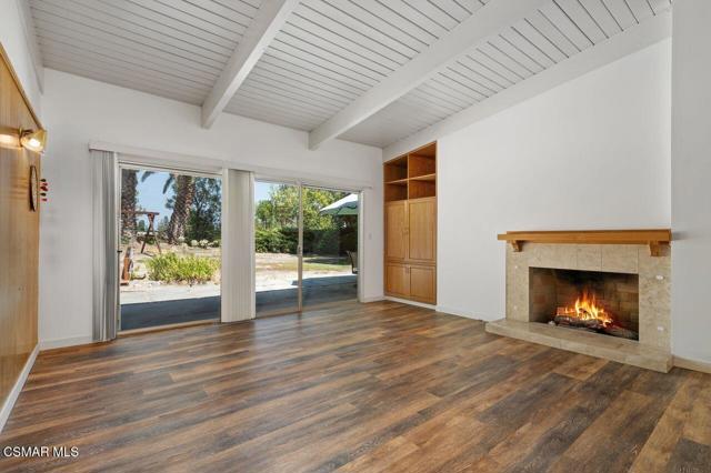 5708 Wilhelmina Avenue, Woodland Hills CA: https://media.crmls.org/mediaz/0466ce50-785f-489c-8387-765a42750047.jpg