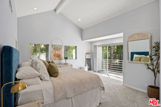 23246 Canzonet Street, Woodland Hills CA: https://media.crmls.org/mediaz/0466e957-1e98-4e38-8136-4f4fe6fbf524.jpg
