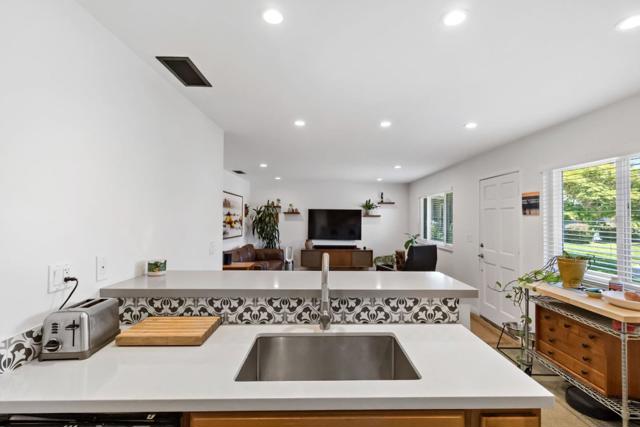 1435 Ruby Court, Capitola CA: https://media.crmls.org/mediaz/04677ff6-5859-46dd-b365-f27c9bfaa749.jpg
