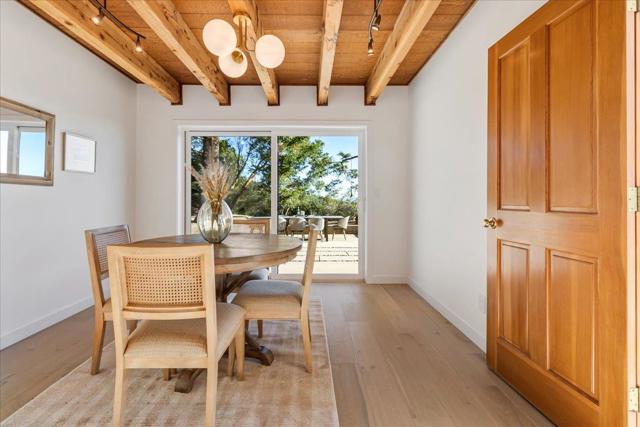 580 Rancho Prieta Road, Los Gatos CA: https://media.crmls.org/mediaz/0467fd02-5ba6-42f5-a250-77584fc933ca.jpg