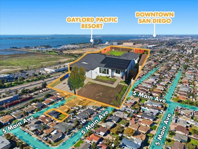 835 Colorado Ave, Chula Vista CA: https://media.crmls.org/mediaz/046891e7-6d56-4320-a629-a930385b574b.jpg