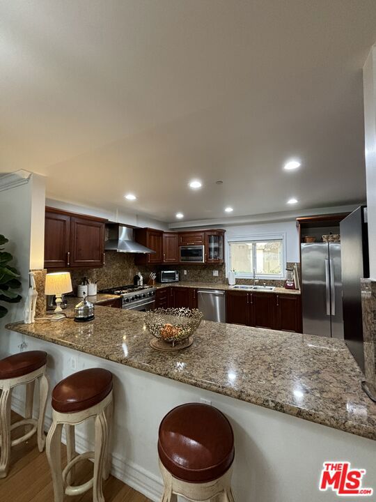 1828 Glendon Avenue, Los Angeles CA: https://media.crmls.org/mediaz/046923d7-9055-4bc4-82bc-23bbedcab4ca.jpg