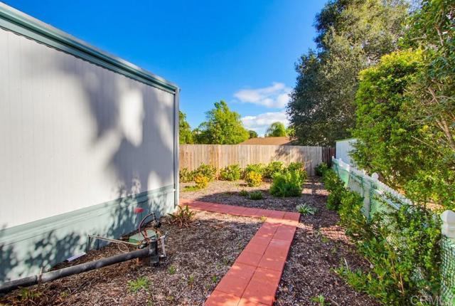 Detail Gallery Image 31 of 39 For 1120 E Mission Rd #SPACE 44,  Fallbrook,  CA 92028 - 1 Beds | 1 Baths