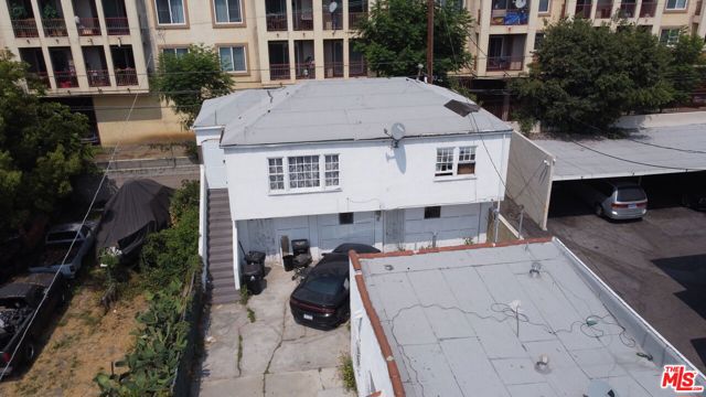 6119 11th Avenue, Los Angeles, California 90043, ,Multi-Family,For Sale,11th,24404583