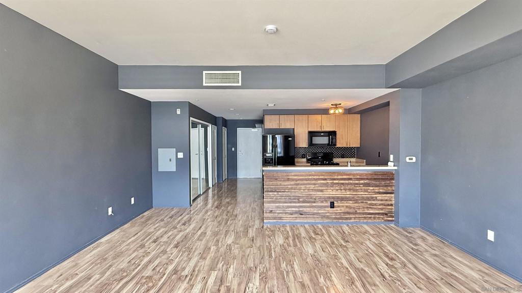 445 Island Ave - photo 4