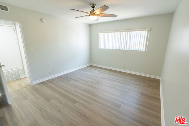 123 California Avenue, Santa Monica CA: https://media.crmls.org/mediaz/046a789f-896c-4c6c-a000-e7b50dd36d36.jpg