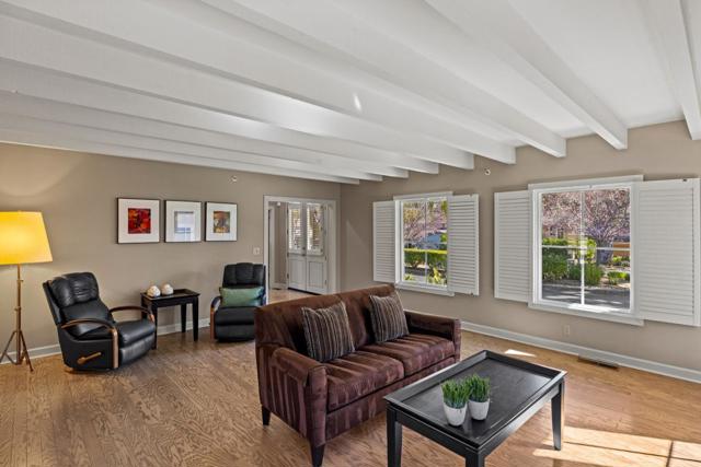 25401 Markham Lane,  CA: https://media.crmls.org/mediaz/046b389a-1479-4e13-9471-16c780d08f99.jpg