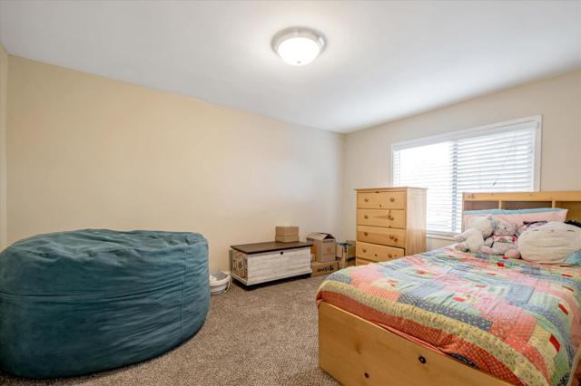 8245 Golf Links Road, Oakland CA: https://media.crmls.org/mediaz/046b5363-874f-4ff9-a08b-d7fb2cb5c85c.jpg