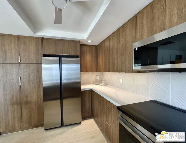 2234 S Linden Way, Palm Springs CA: https://media.crmls.org/mediaz/046bb0d3-6ffa-423b-b2c8-ea98f063668c.jpg