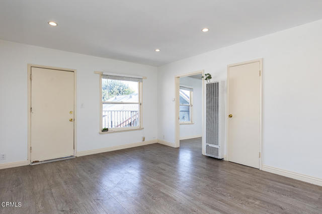 Detail Gallery Image 6 of 16 For 1827 Santa Ynez St #D,  Los Angeles,  CA 90026 - 1 Beds | 1 Baths