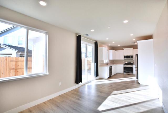 809 Big Range Way, Rocklin CA: https://media.crmls.org/mediaz/046d27d4-0629-49b0-9c06-bd083927f8aa.jpg