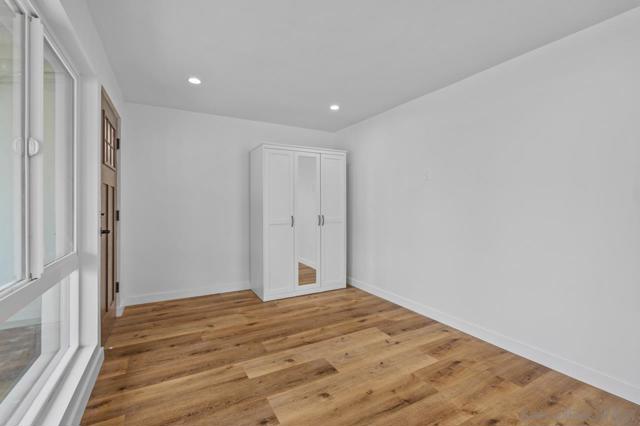 1195 Georgia A-C, Imperial Beach CA: https://media.crmls.org/mediaz/046ea89b-e6cb-4d51-9826-250419f40fdc.jpg