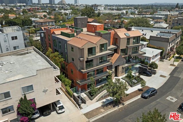 1618 Hilts Avenue, Los Angeles CA: https://media.crmls.org/mediaz/046ecf0a-3808-41b2-ac5e-8e9dea168969.jpg