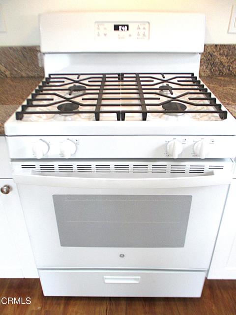 124 W Avenue 28, Los Angeles CA: https://media.crmls.org/mediaz/046f51a1-d841-4da7-9cb6-4bab26f01436.jpg