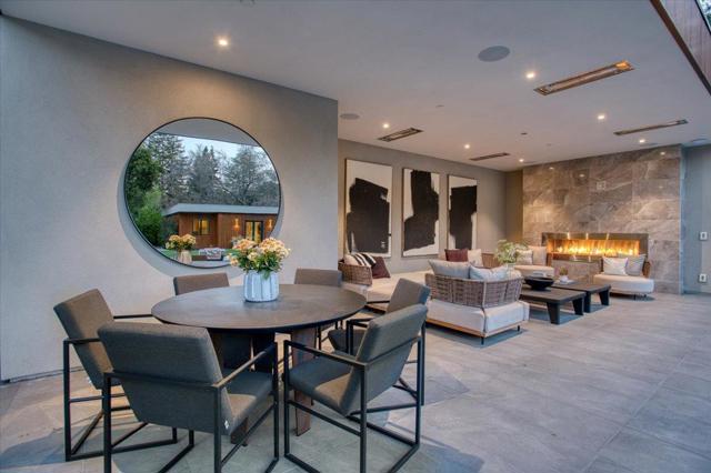 88 Tuscaloosa Avenue, Atherton CA: https://media.crmls.org/mediaz/046fbb25-b640-4514-a816-c7cad98f775a.jpg