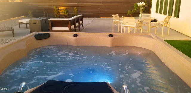 9925 Mesquite Avenue, Desert Hot Springs CA: https://media.crmls.org/mediaz/04715600-2402-4f6e-a90a-ccc6d2e8684b.jpg