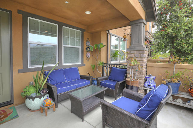 6607 Fathom Way, Goleta CA: https://media.crmls.org/mediaz/047235c0-a8b9-4cc2-9bcc-363bb503c635.jpg