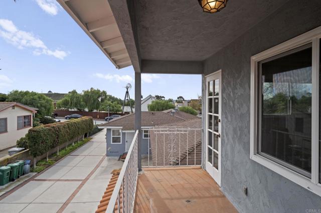 Detail Gallery Image 21 of 69 For 2634 38 Juan St, San Diego,  CA 92110 - 5 Beds | 4 Baths