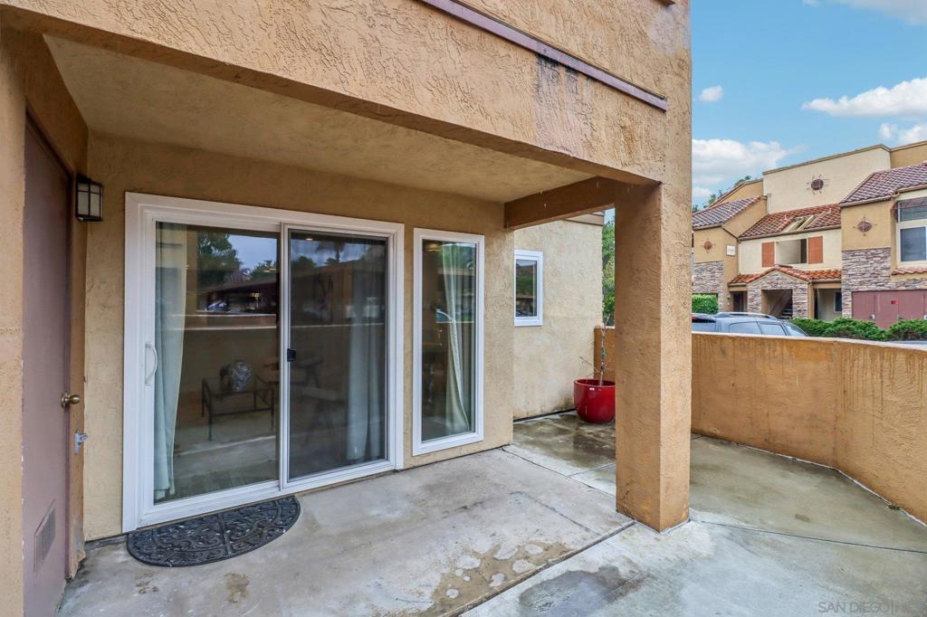 MLS #250037661SD image #29