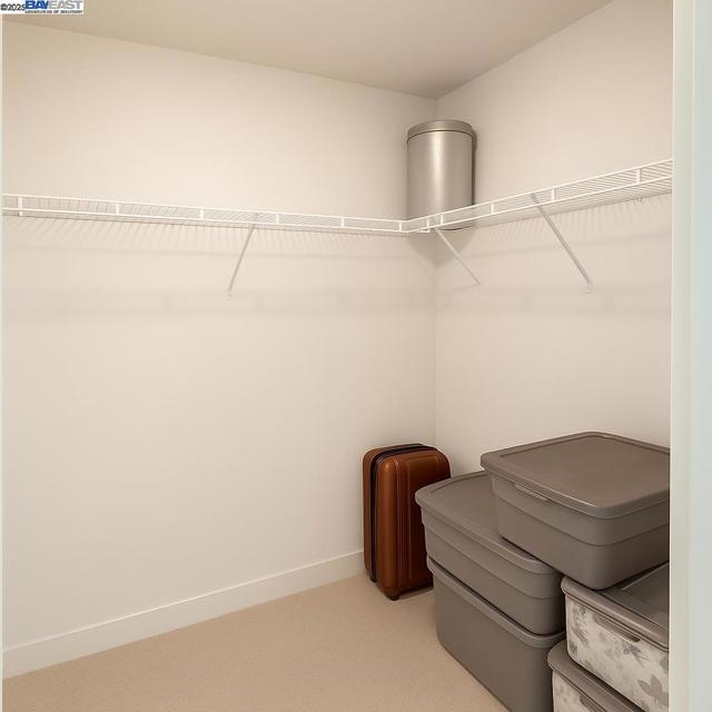 10 Innes Ct, San Francisco CA: https://media.crmls.org/mediaz/0474c18b-fd9b-400e-ba51-84d436e554fe.jpg