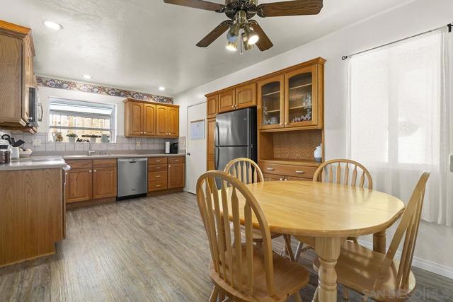 1718 Outer Dr., El Cajon CA: https://media.crmls.org/mediaz/04758b20-1e3b-40b1-bd09-bbca21a8ce08.jpg