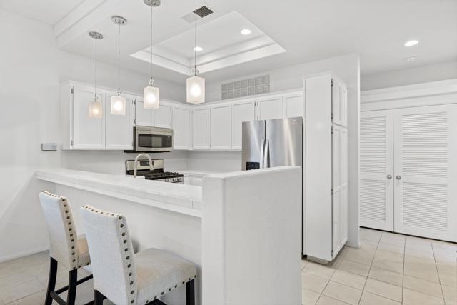 Detail Gallery Image 11 of 35 For 16054 Circa De Lindo, Rancho Santa Fe,  CA 92091 - 2 Beds | 2 Baths