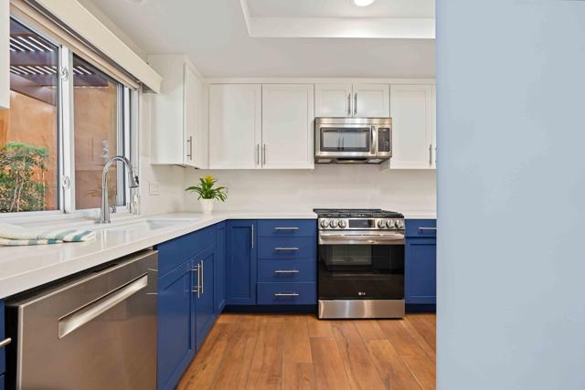 4881 S Winners Circle #B, Palm Springs, CA 92264