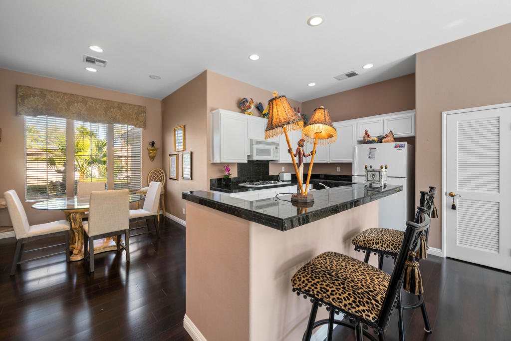 MLS #219137658DA image #16