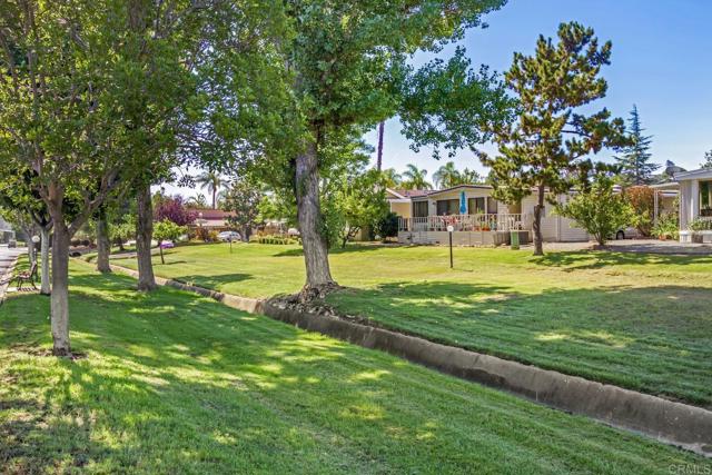 Detail Gallery Image 31 of 37 For 525 W El Norte Pkwy #301,  Escondido,  CA 92026 - 3 Beds | 2 Baths